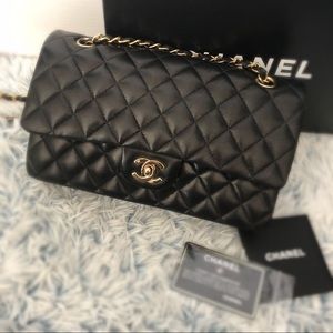 Chanel Vintage Classic Flap gold hardware lambskin